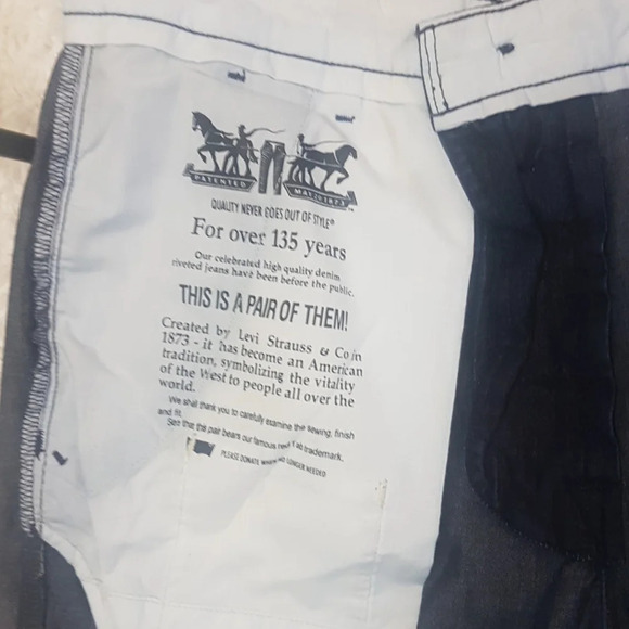 Levi's  Chino 2 shorts - Picture 8 of 10
